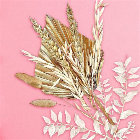 Golden Dried Flowers For Cakes Palm Spear Leaves Bunny Tails Ruscus