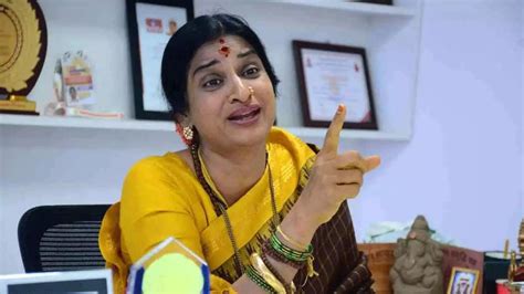 Every Hindu Of India Needs To Wake Up Madhavi Latha After Beef Pig