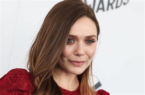 Elizabeth Olsen Brunette Actress Wallpaper Coolwallpapers Me
