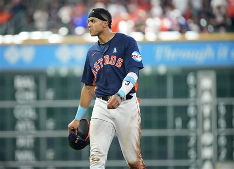 Will Peña’s struggles drop him down the Astros batting order?