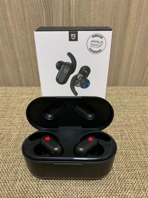 Soundpeats Truengine 2 Bluetooth Wireless Earbuds Audio Earphones On Carousell