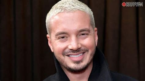 J Balvin Sufre Una Aparatosa Caída En El Aeropuerto Y él Mismo Ha