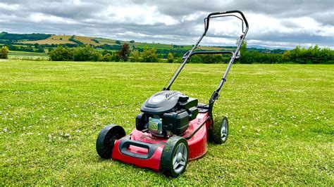 Mountfield Hp Cc Lawn Mower A Top Petrol Mower Gardeningetc