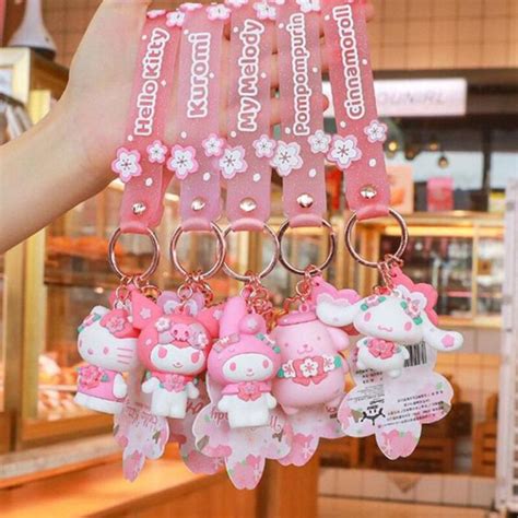 Doifu ของขวัญเด็ก Pompom Purin น่ารักค่ะ Keyfob คุโรมิ พวงกุญแจรถ คิตตี