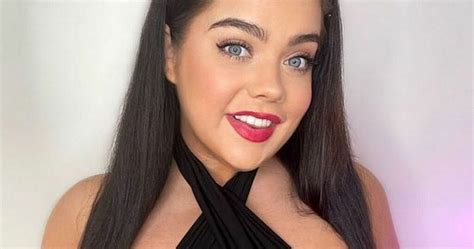 Onlyfans Model With One H Cup Boob And Another Half