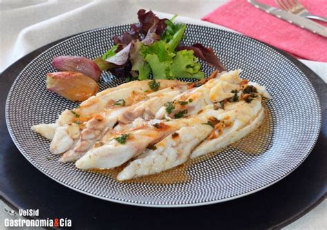 Corvina Al Horno Con Jengibre Y Crema De Ajos Confitados Una Receta De