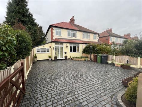 3 Bed Semi Detached House For Sale In Southport Road Lydiate