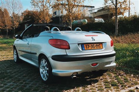 BleuZ Peugeot 206 CC 2 0 16v 2002 Mijlpaal 250 000 KM Nieuwe