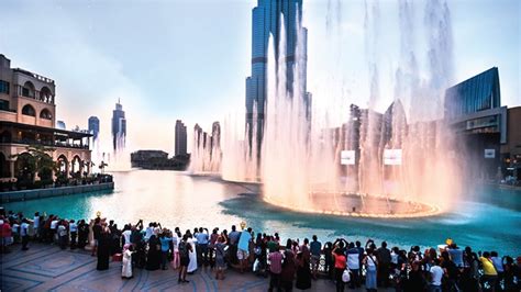 The Dubai Fountain Activities Create Your Dubai Holiday Emirates