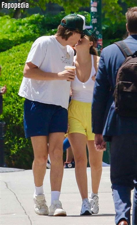 Millie Bobby Brown Nude Leaks Photo 6735364 Fapopedia