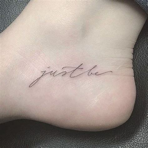 50 Elegant Foot Tattoo Designs For Women For Creative Juice Tiny