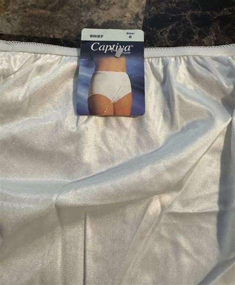 VINTAGE SEARS CAPTIVA GRANNY PANTY SIZE 8 NEW W Gem