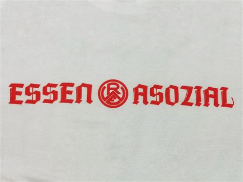 do you know this font? : identifythisfont