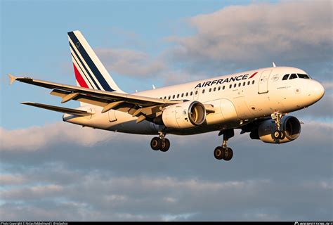 F Gugq Air France Airbus A Photo By Niclas Rebbelmund