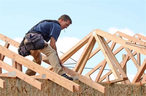 Roof Truss Installation Tips How To Set Them Properly Hitek Truss