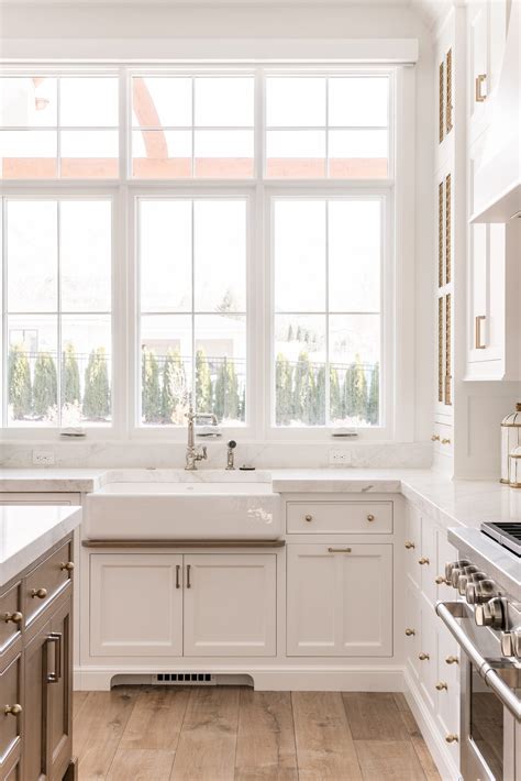 French Modern Portfolio | Simons Design Studio | Classic white kitchen