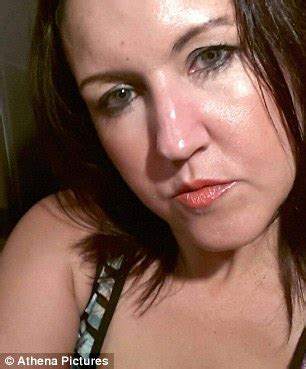 South Wales Mum Karen Seldon Cleared Of Having Sex With Year Old Boy Daily Mail Online