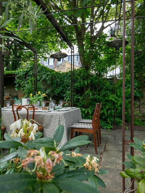 Buyers are competing for every exeter detached cottage sale today 11