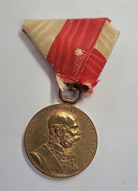 Kaiser Franz Joseph Medaille Signum Memoriae Am Dreiecksband Kuk