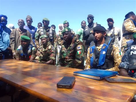 Marine nationale Sénégal on Twitter Une patrouille conjointe a été