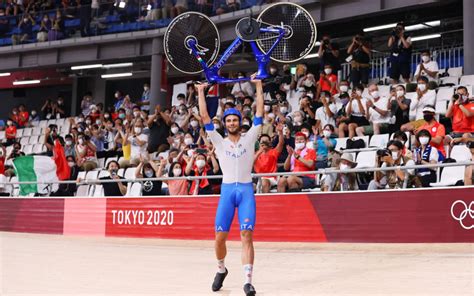 Olimpiadi Ciclismo Su Pista Italia Oro Nell Inseguimento A Squadre A