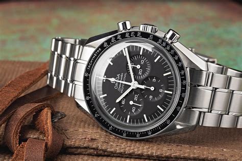 Omega Speedmaster Moonwatch Buying Guide