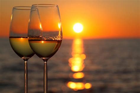 Tripadvisor Aperitivo In Barca Al Tramonto Intorno All Isolotto D