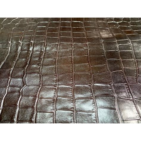 Demi Peau De Cuir De Veau Grain Croco Marron Maroquinerie Cuir En Stock