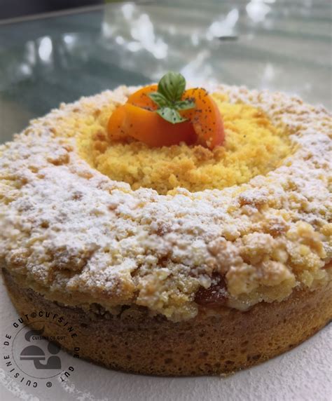 Placek Polonais ou gâteau brioché Autrichien aux abricots CUISINE DE GUT