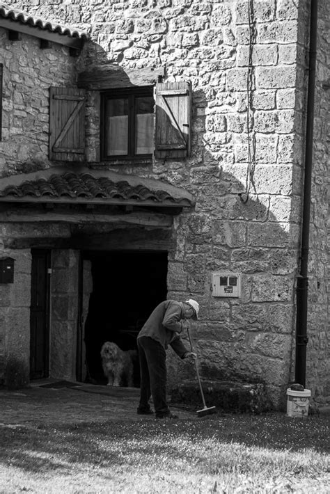 La España Vaciada MIGUEL ESCRIBANO