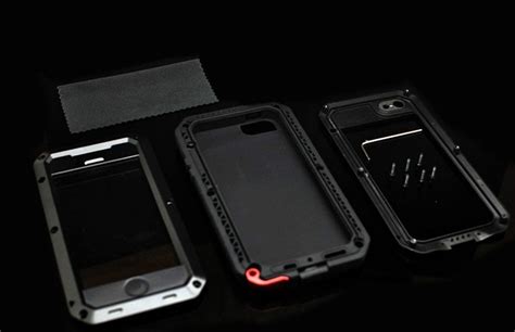 Dust And Waterproof Shockproof Gorilla Metal Cover Case For Iphone 1112