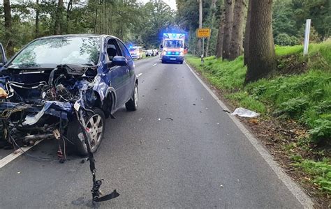 Frontaler Zusammenstoß Drei Schwerverletzte bei Unfall in Haselünne