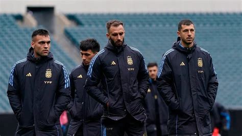 La Selección Se Entrenó Con Plantel Completo Y Scaloni Piensa En El