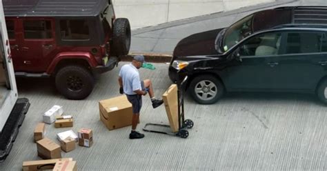 Exclusive Us Postal Worker Caught On Video Tossing Packages Into The Street Cbs New York