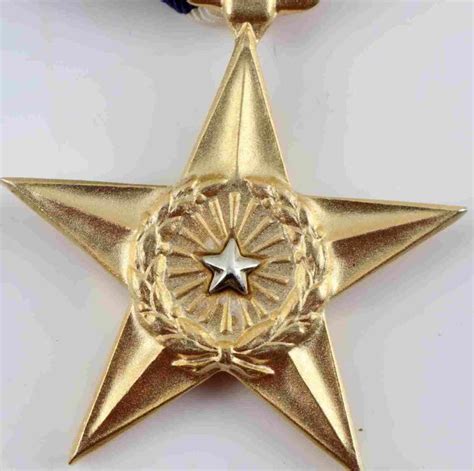 VIETNAM ERA US ARMY SILVER STAR DECORATION