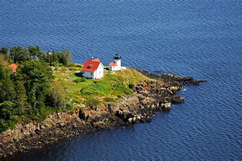 Curtis Island Lighthouse In Me United States Lighthouse Reviews Phone Number