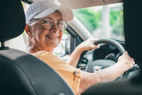 Cdt Agora Emite Credencial De Estacionamento Para Idosos E Pcds