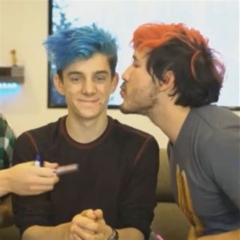 Pin On Crankgameplays Aka Ethan Nestor Aka Eef Markiplier Ethan Crankgameplays Mark And Ethan