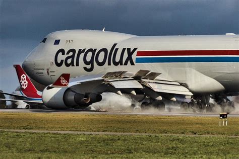 Dramatic Landing: Cargolux Boeing 747 Incident At, 47% OFF