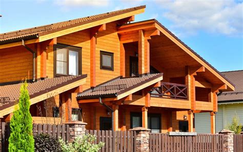 Types of Wood & Their Use In Home Construction | Zameen Blog