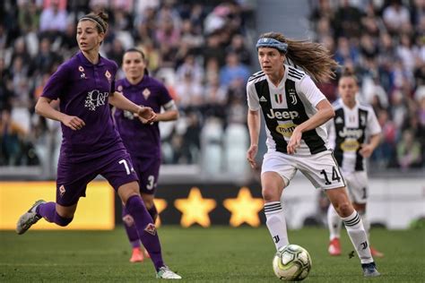 Juventus Women Draw Record Crowd In Allianz Stadium Debut New Straits