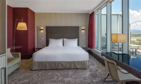 Hilton Geneva Hotel and Conference Centre Hotel Rooms