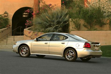 2004 Pontiac Grand Prix GTP #486275 - Best quality free high resolution car images, pictures and ...