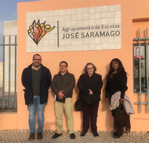 Palmela PSD visita agrupamento de escolas José Saramago e crítica