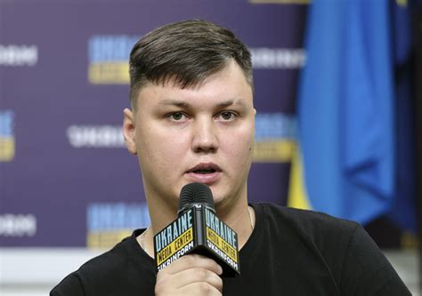 Krievu Mi-8 pilotam sola $500 000 atlīdzību par dezertēšanu un ...