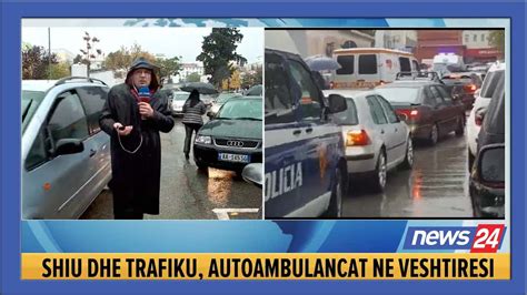 Situat Kaotike N Qsut Fluks Automjetesh Ambulancat Bllokohen N