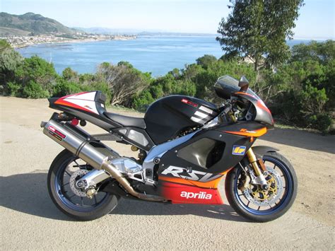 Aprilia Rsv Mille R Specs Performance Photos Autoevolution