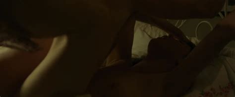 Naked Emma Lung In Crave