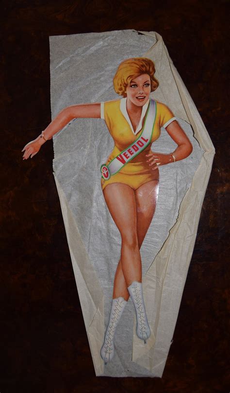 Original Veedol Pin Up Girl Tin Sign With Original Paper Top Condition