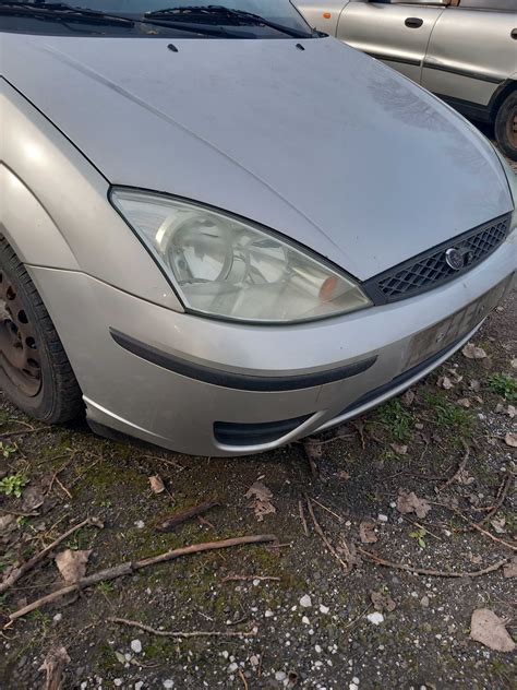 Zderzak Przod Przedni Ford Focus Mk 1 Srebrny Tuszyn OLX Pl